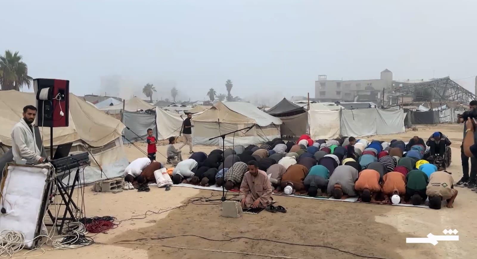 أجواء خوف وجوع ودمار تغلف صلاة العيد في غزة