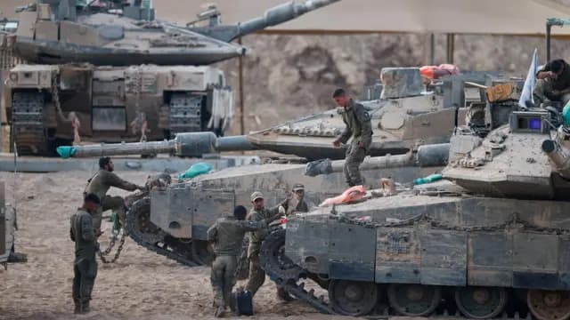وزير الدفاع الإسرائيلي يوافق على خطة الهجوم على غزة