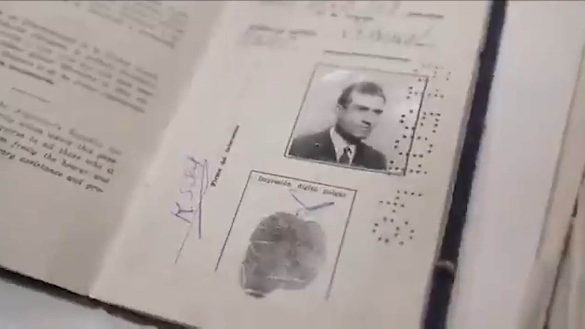 إسرائيل تستعيد وصية إيلي كوهين ورسائله من دمشق بعد 60 عامًا