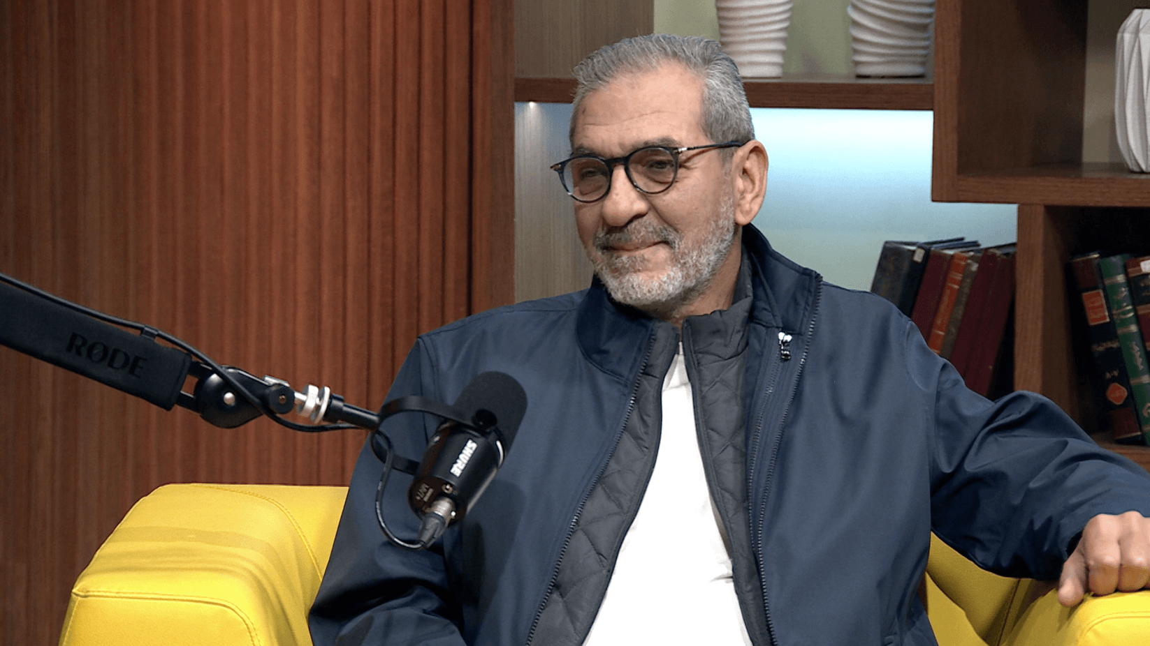 بودكاست شمس | الاعلامي إيلي ناكوزي في حوار مع طوني منصور