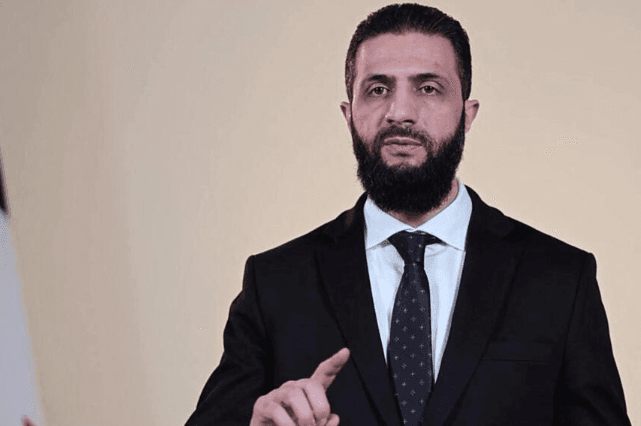 الشرع يصل إلى موسكو في ثاني زيارة له يلتقي فيها بوتين