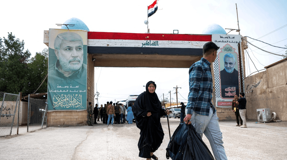 استئناف العمل بمعبر الشلامجة عقب مقتل عراقي وإصابة آخرين بغارات جوية