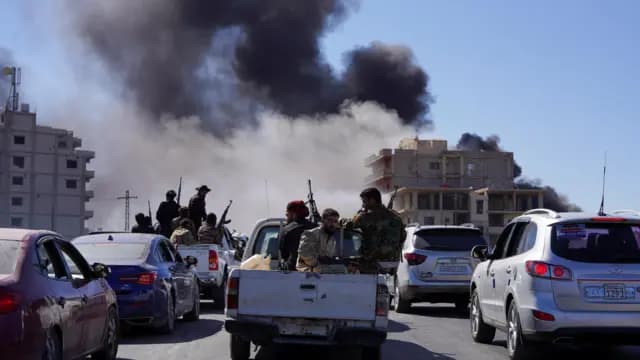 إعلام سوري:  مسلحون يهاجمون قوى الأمن الداخلي في السويداء 