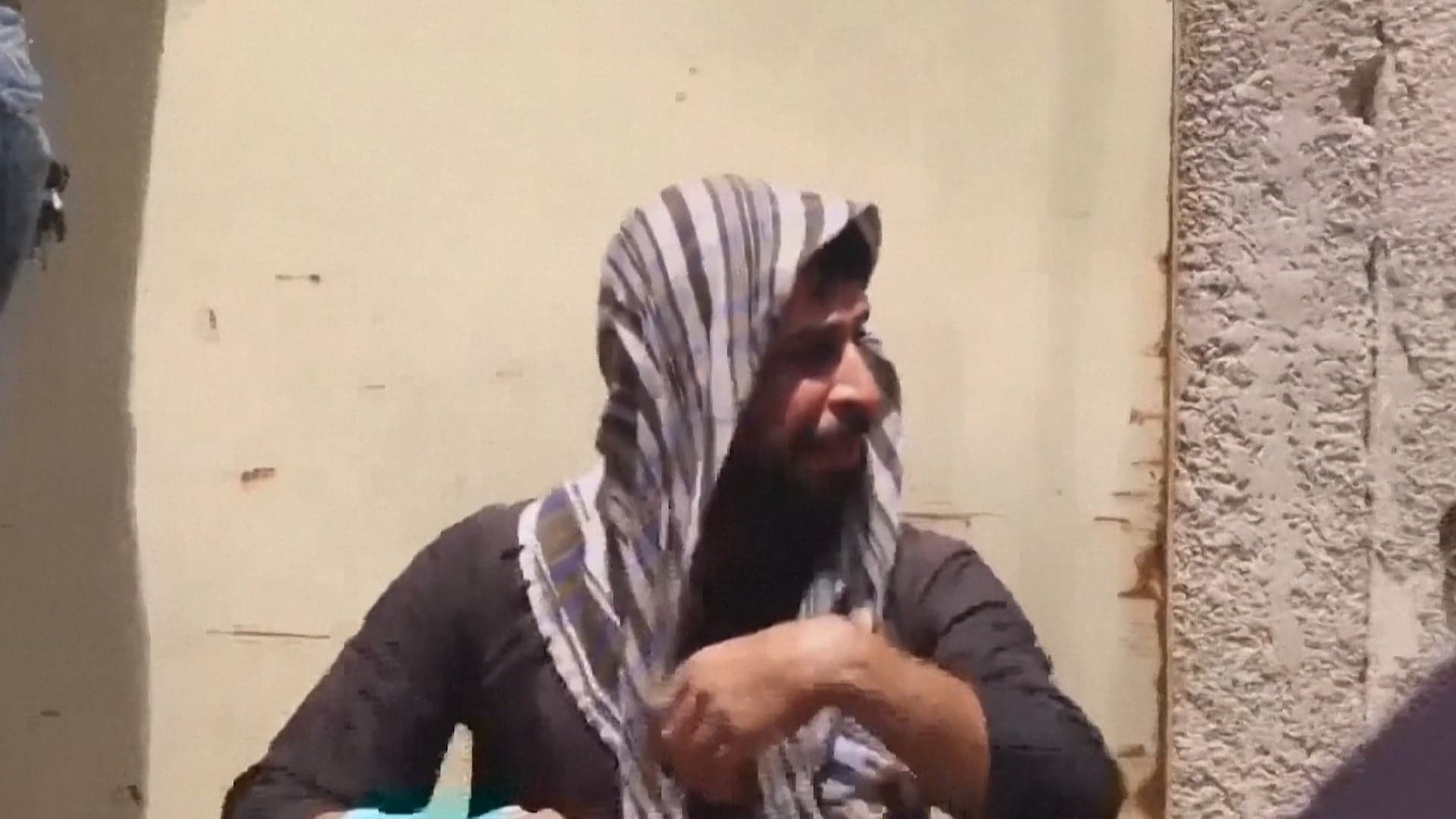 الكوت تودّع ضحايا الحريق وسط مطالب بإصلاحات جذرية