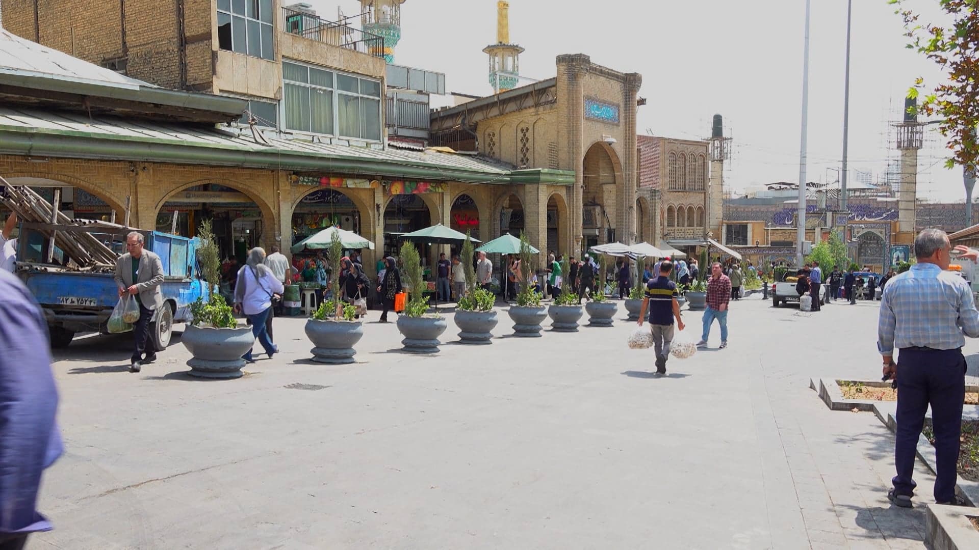 الأزمة الاقتصادية تعمّق معاناة الإيرانيين اليومية