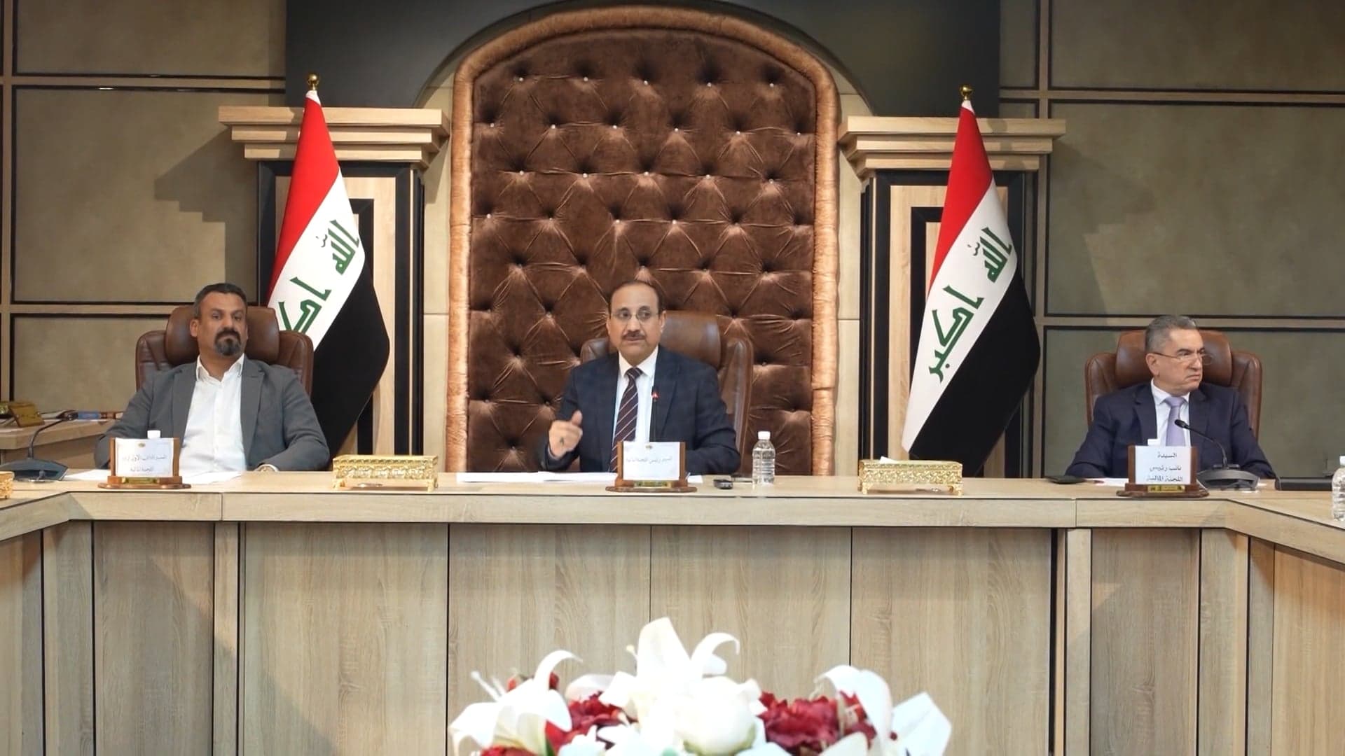 تحذيرات من أزمة سيولة تهدد الاستقرار المالي في العراق