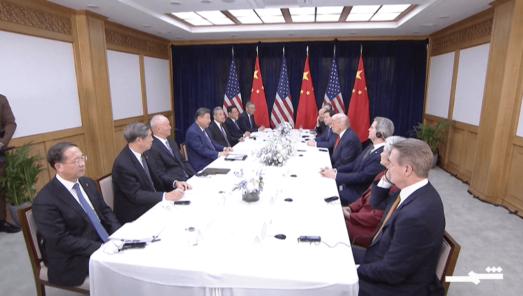 واشنطن وبكين.. توتر على تايوان وبحر الصين الجنوبي