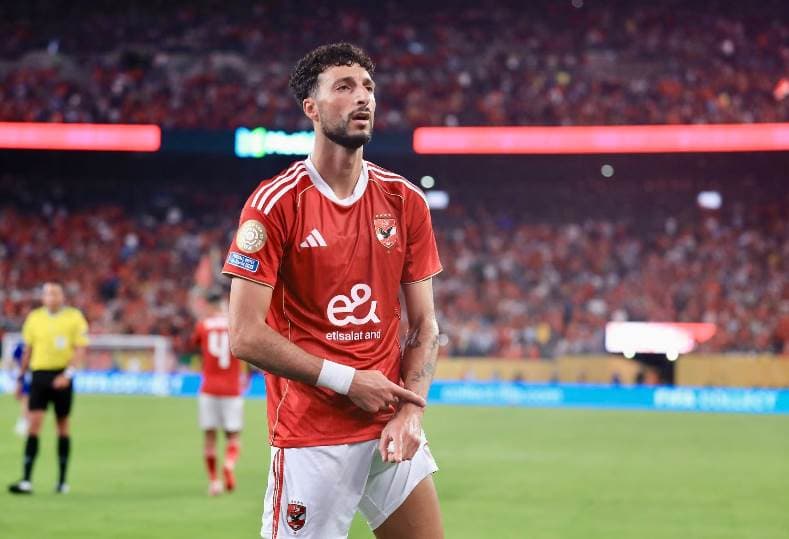 الأهلي يرفض التخلي عن مهاجمه الفلسطيني أبو علي