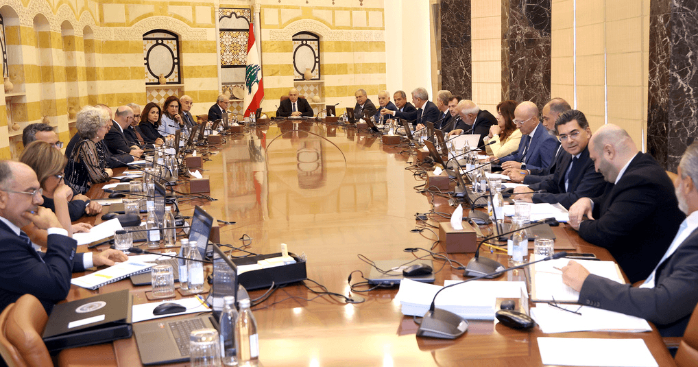 أزمة دبلوماسية ببيروت.. ومطالبات بإقالة وزير الخارجية