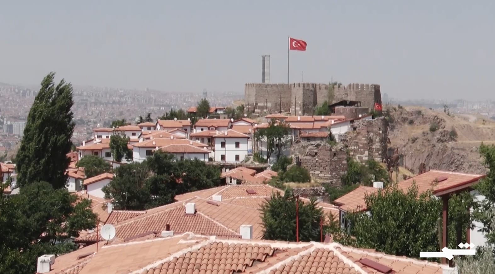 قلعة أنقرة التاريخية تروي 3 آلاف عام من الحضارة