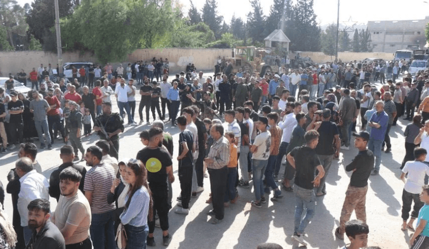 في حلب.. استئناف تنفيذ اتفاق تبادل الأسرى بين "قسد" والرئاسة السورية