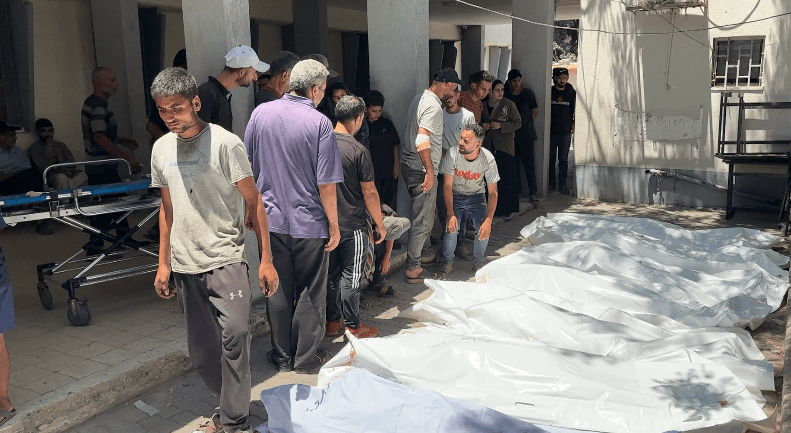 يوم دامٍ جديد بغزة: إصابات وقتلى إثر هجوم إسرائيلي في منطقة زكيم