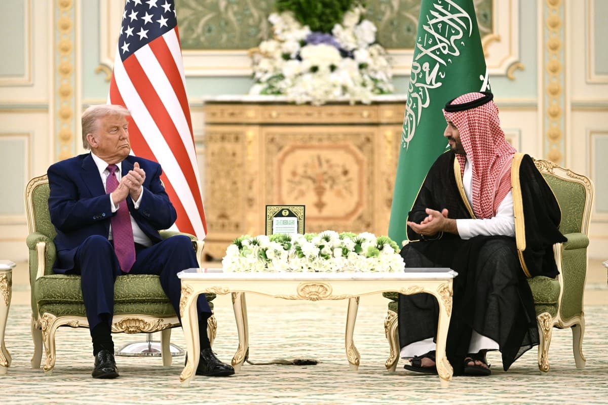 الولايات المتحدة والسعودية توقعان أكبر صفقة أسلحة 