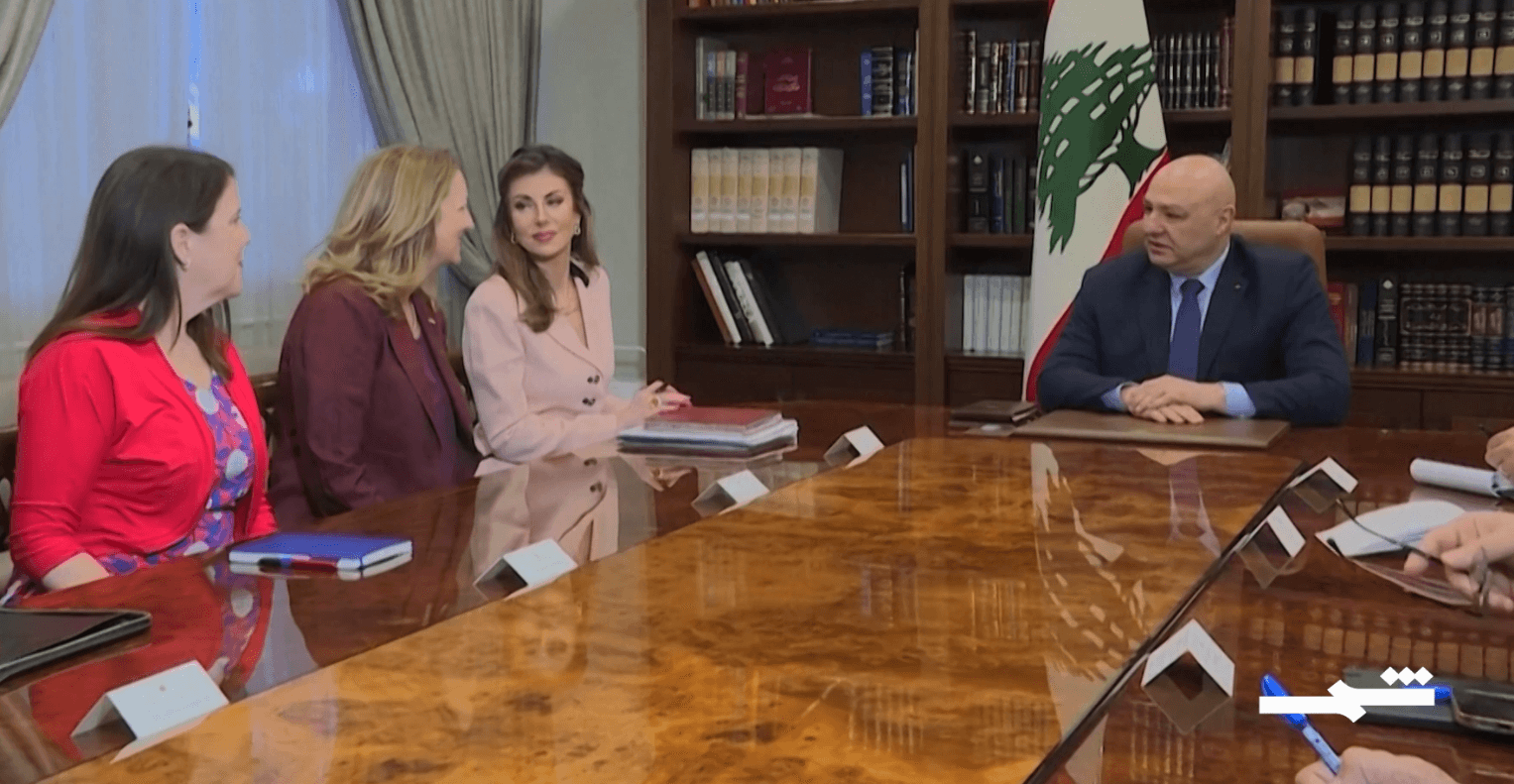 واشنطن تكثف ضغوطها الدبلوماسية على بيروت بشأن نزع سلاح حزب الله