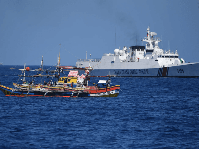 الفيليبين تعلن إصابة صيادين في اشتباك مع خفر السواحل الصينيين