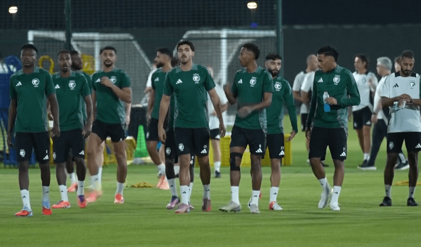 صدام سعودي إندونيسي على بطاقة التأهل للمونديال