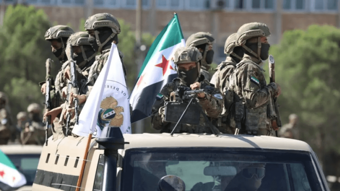 الجيش السوري: مسيّرات استهدفت قواعدنا قُرب الحدود العراقية وندرس خيارات الردّ