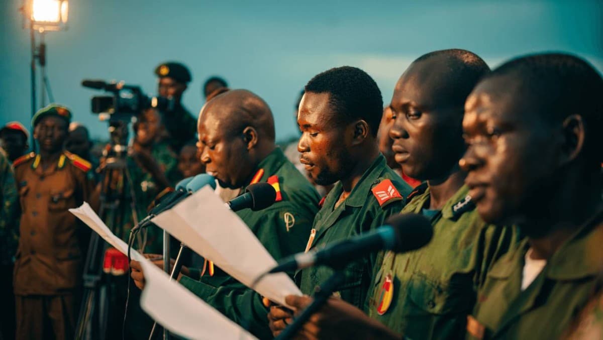 عسكريون في بنين يعلنون إقالة الرئيس تالون من مهامه