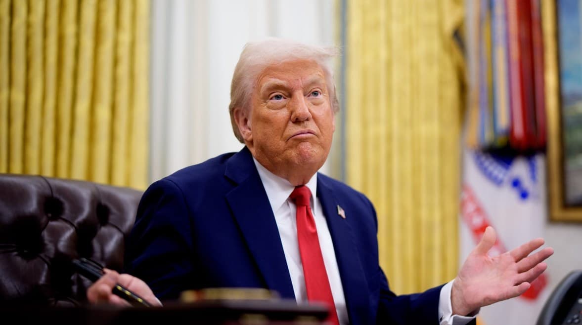 ترامب يهدد بمحو جزيرة خرج إذا لم تفتح طهران مضيق هرمز