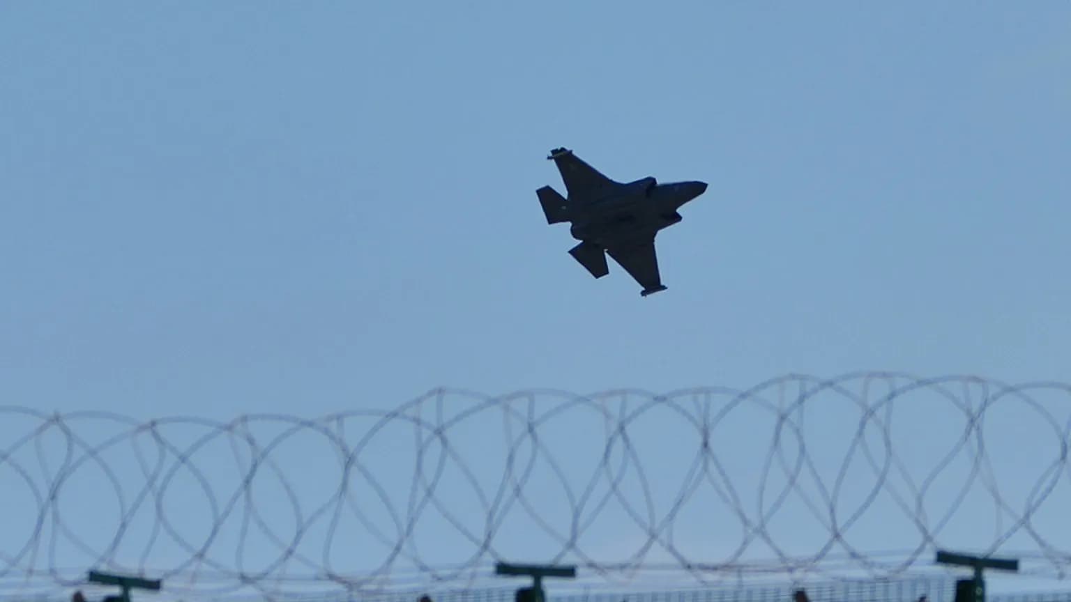 وكالة تسنيم: إيران أسقطت طائرة أميركية خلال البحث عن الطيار