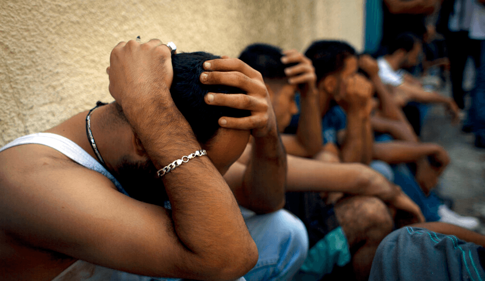 مخاوف بأوساط أهالي الأسرى عقب إقرار "الكنيست" تشريعا يستهدف الفِلسطينيين