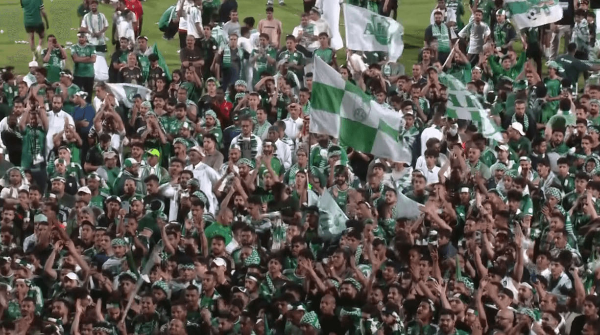 جماهير الأهلي تحتفل بلقب آسيا الأول