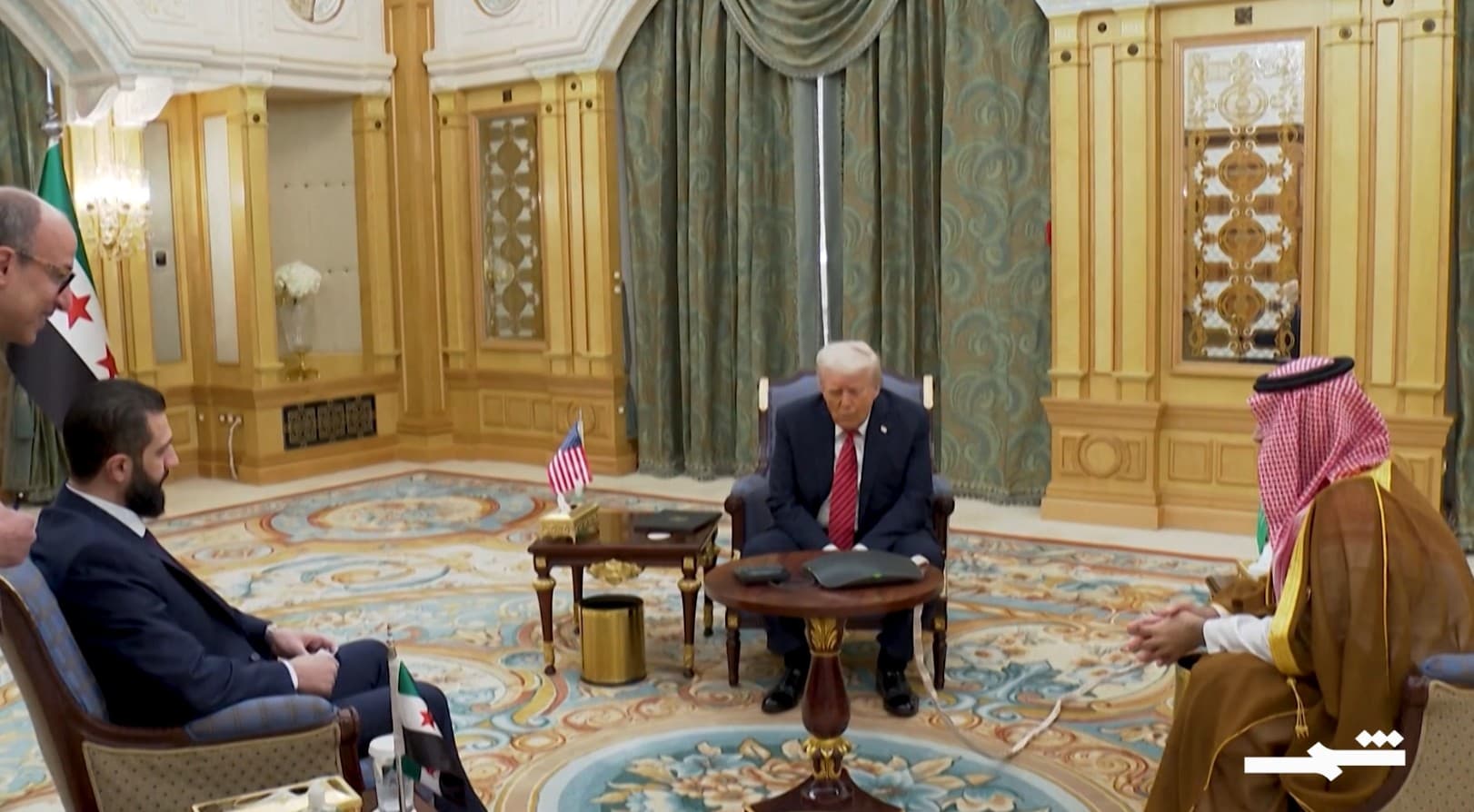 زيارة الشرع إلى البيت الأبيض.. ما وراء الزيارة؟