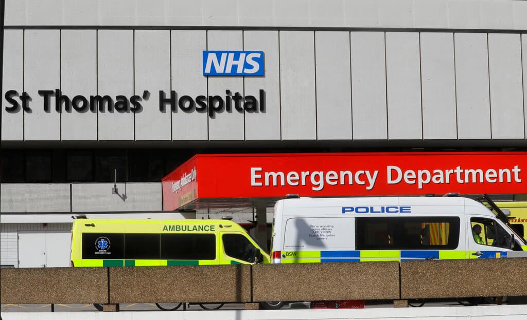 بريطانيا تواجه تفشيا قياسيا للإنفلونزا مع ارتفاع بنسبة 55%