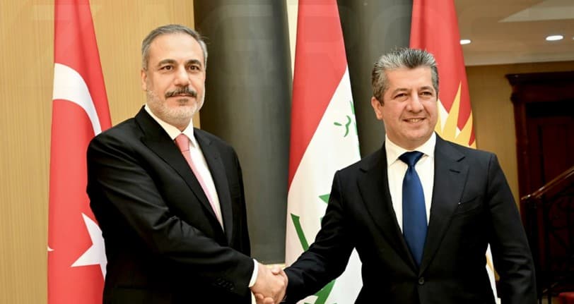 مسرور بارزاني وهاكان فيدان يبحثان تطورات الأوضاع في العراق والمنطقة