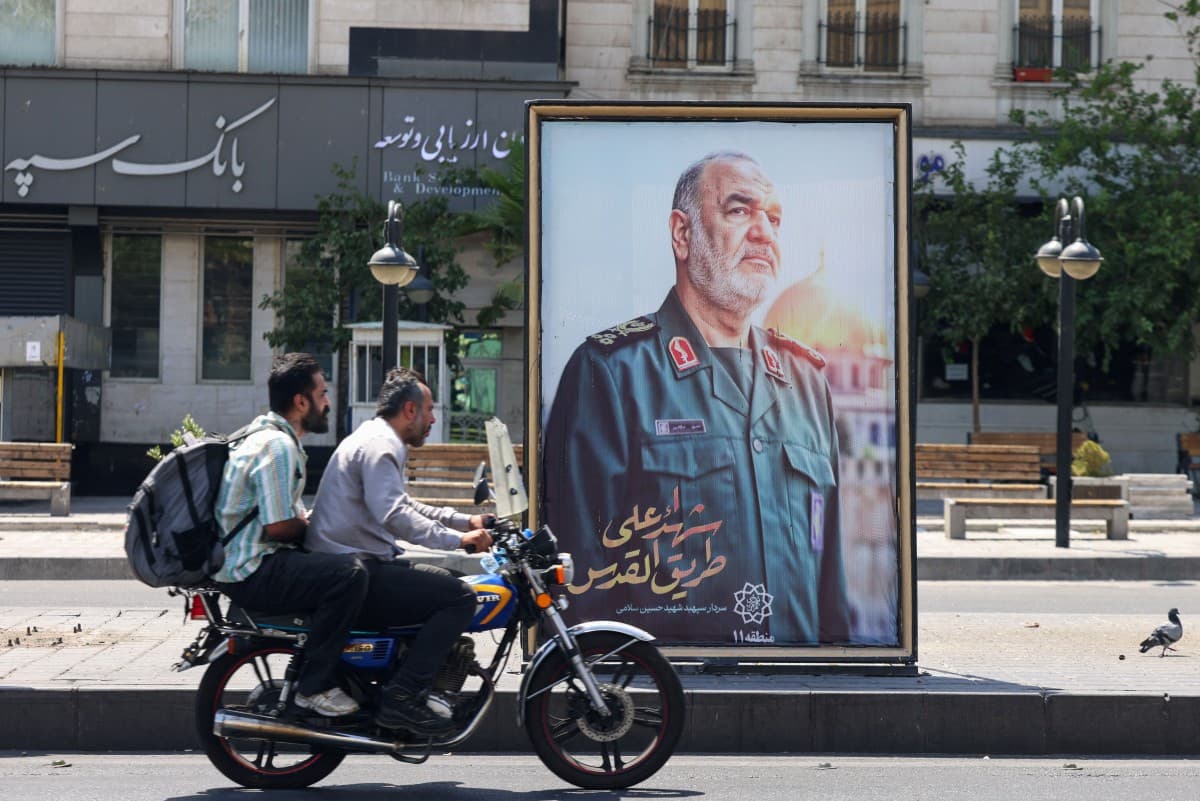 الحرس الثوري: خطة لتنفيذ هجمات متتالية ضد إسرائيل "حتى الفجر"