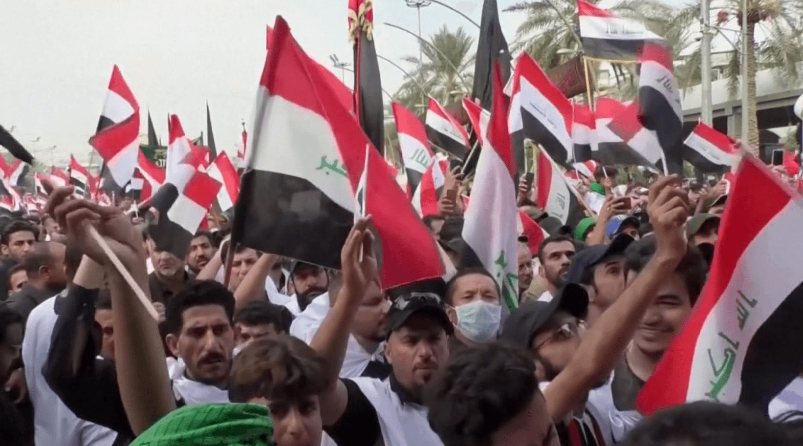 ست سنوات على حراك تشرين.. شوارع العراق شاهدة على غضب الشباب
