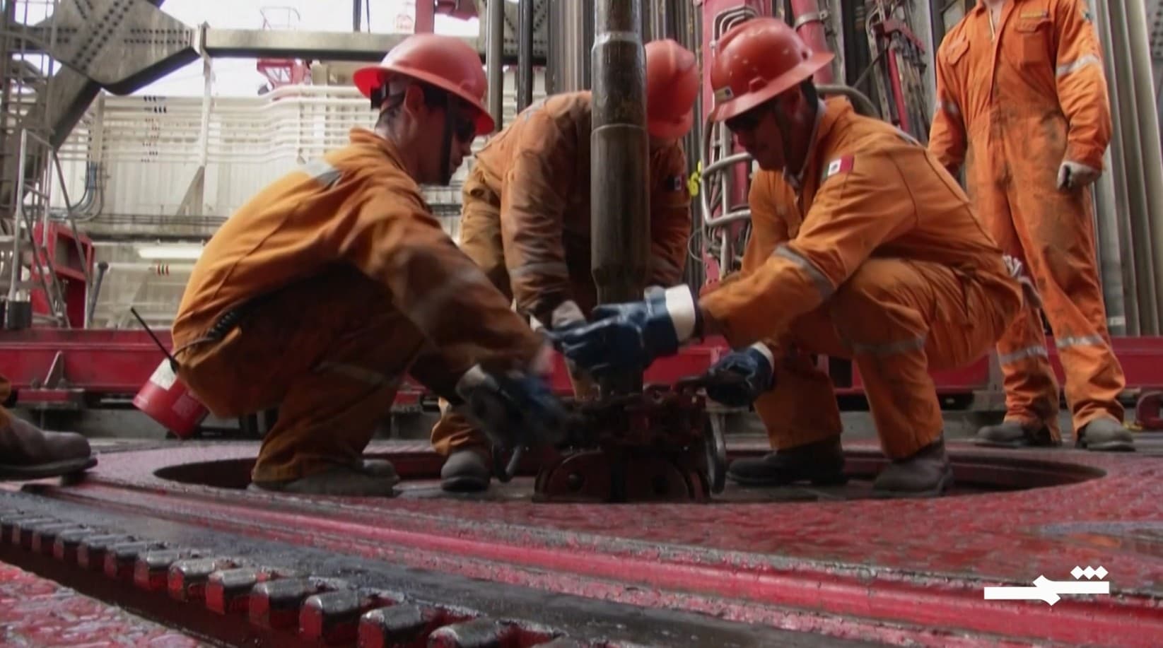 ارتفاع الطلب العالمي على النفط يقلص فائض 2026