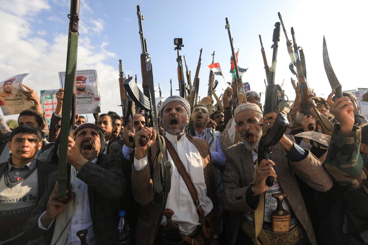 الحوثيون يوقفون 20 موظفا أمميا في صنعاء
