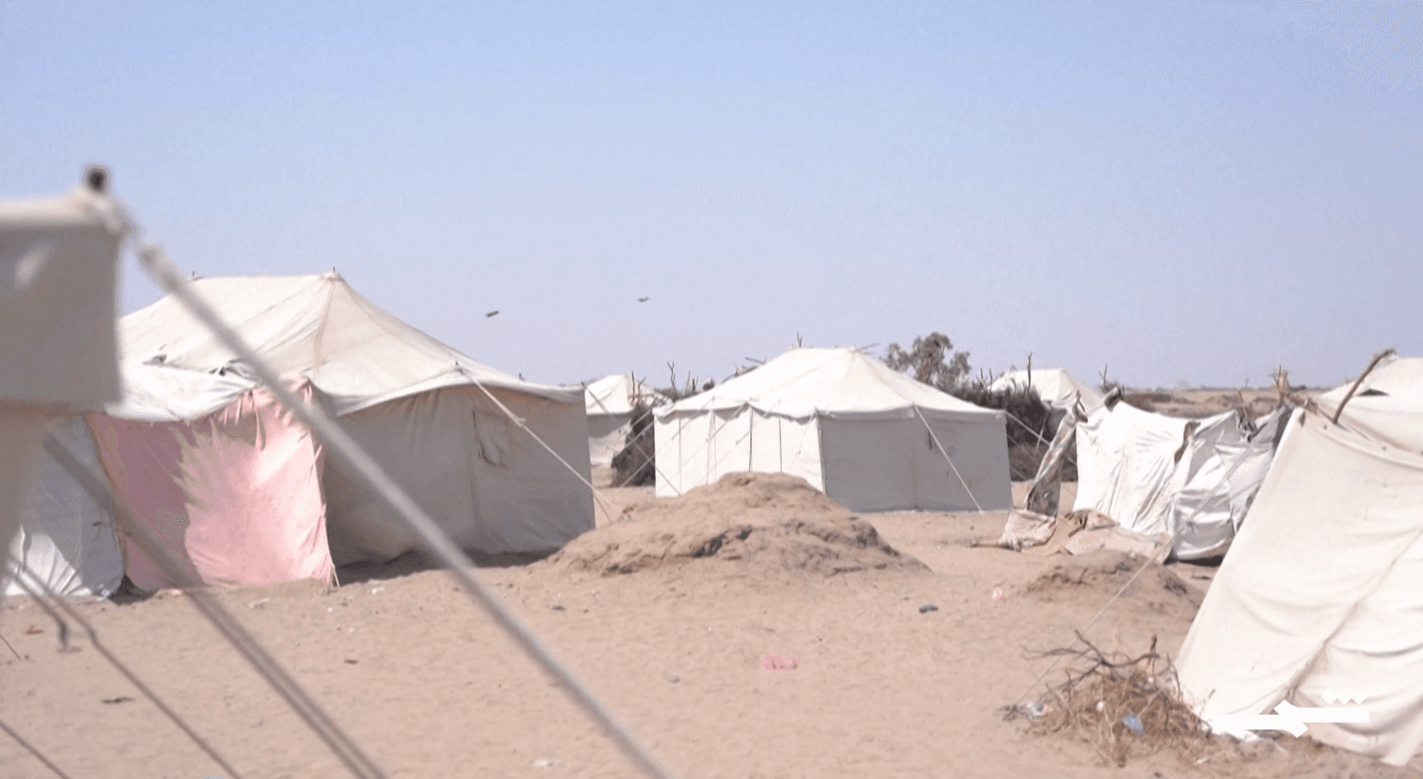 عدن اليمنية تواجه انهيارا خدميا بعد عشر سنوات من الحرب