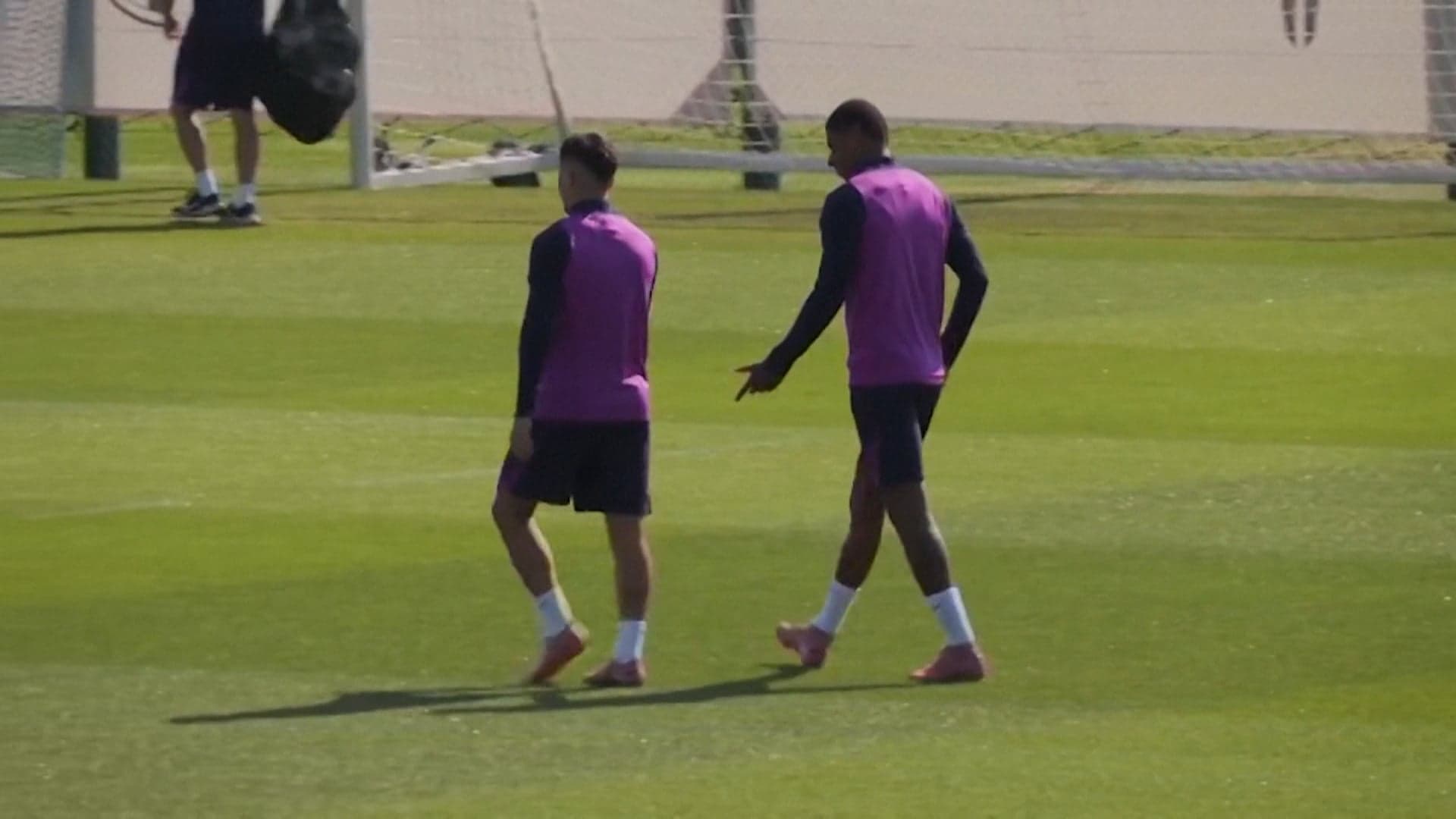 برشلونة يواجه باريس سان جيرمان في دوري الأبطال 