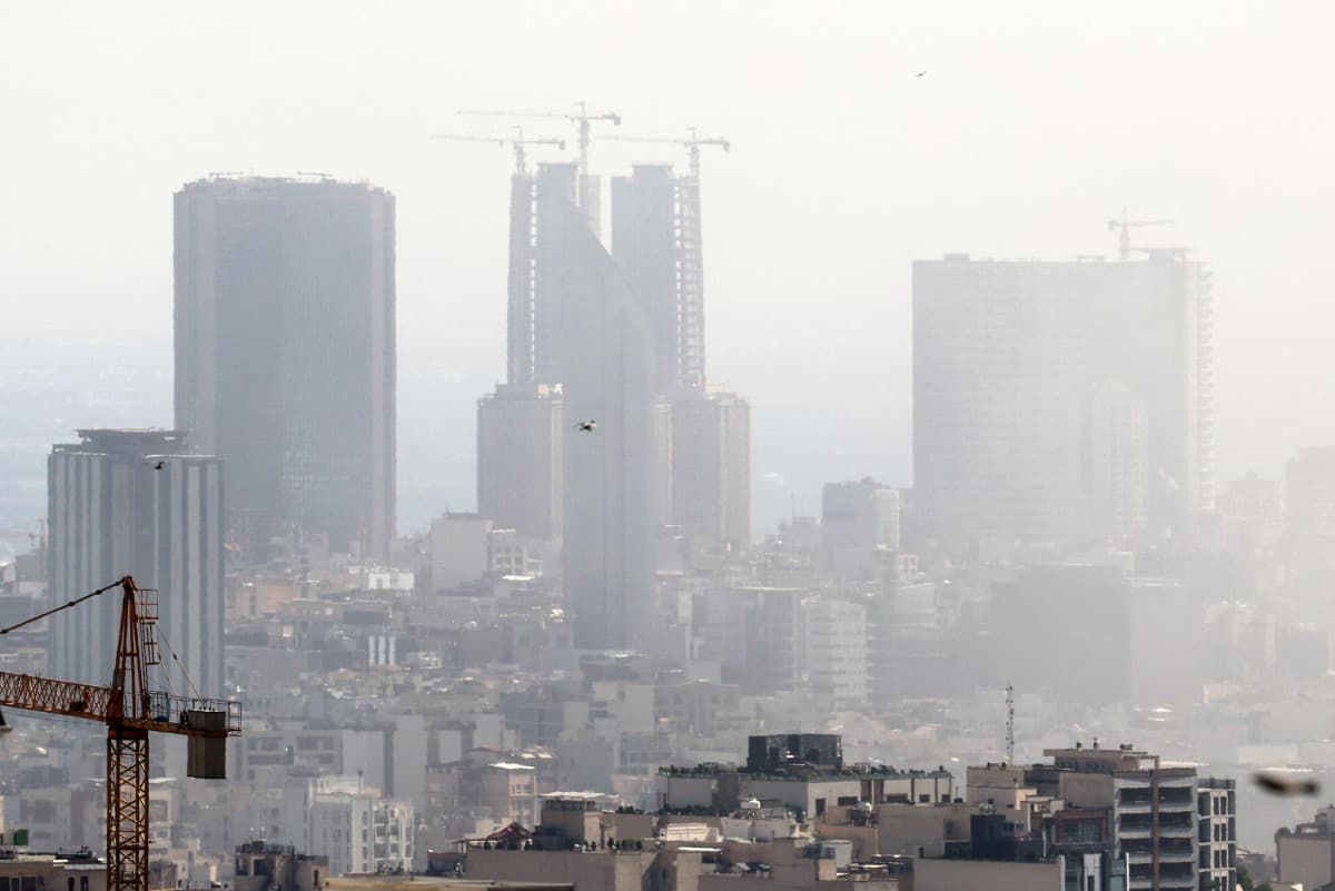 الجيش الإسرائيلي يعلن قصف مفاعل أراك ومواقع نووية في إيران