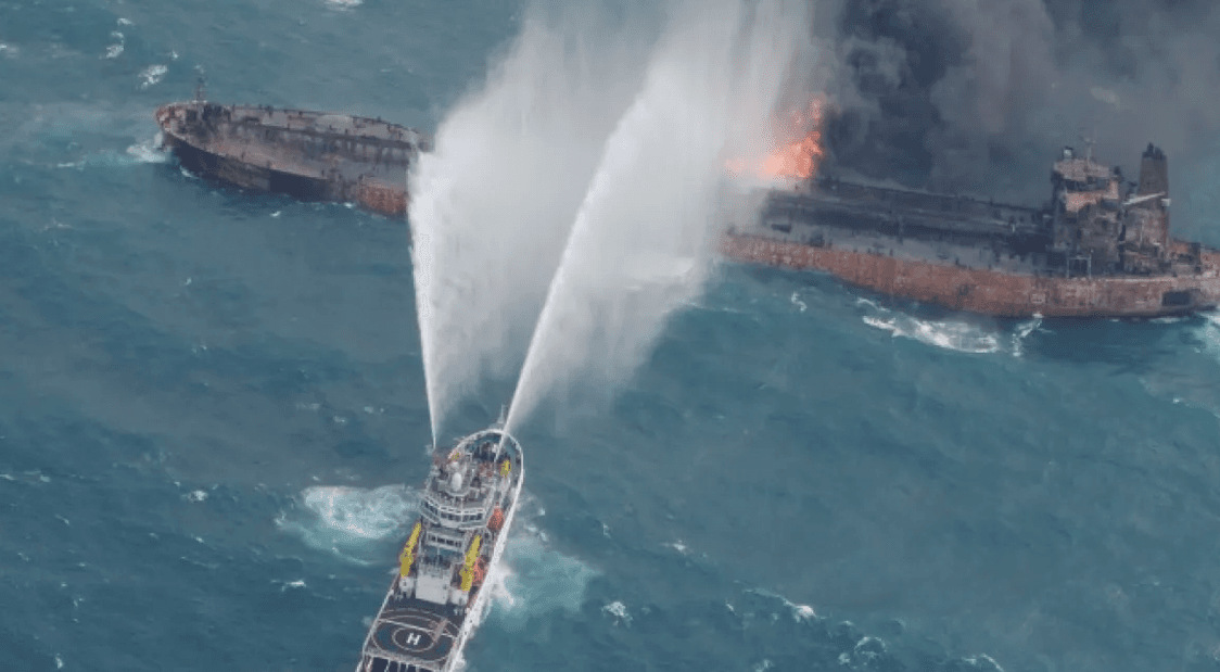 سريلانكا تنتشل 87 جثة لبحارة إيرانيين من فرقاطة أغرقتها واشنطن