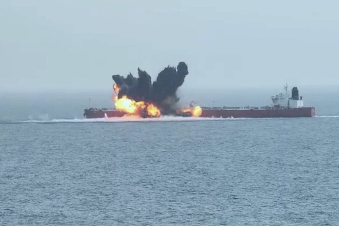 احتجاز طاقم سفينة "إترنيتي سي" يثير انتقادات دولية