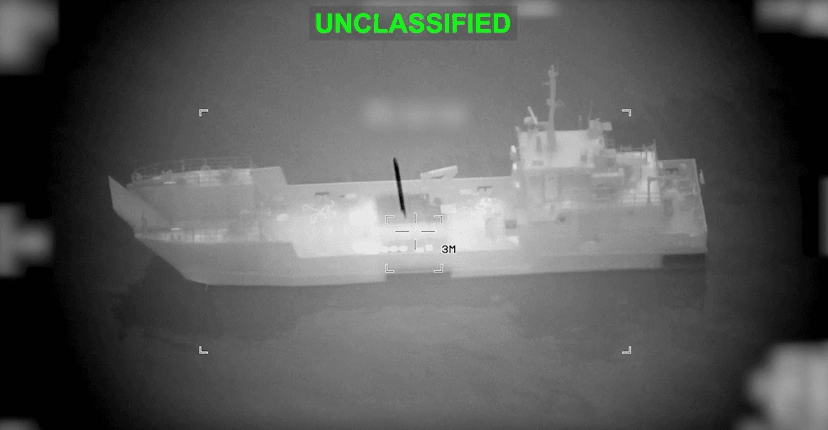 الإمارات تبحث الانضمام لجهود دولية تقودها واشنطن لحماية الملاحة في هرمز