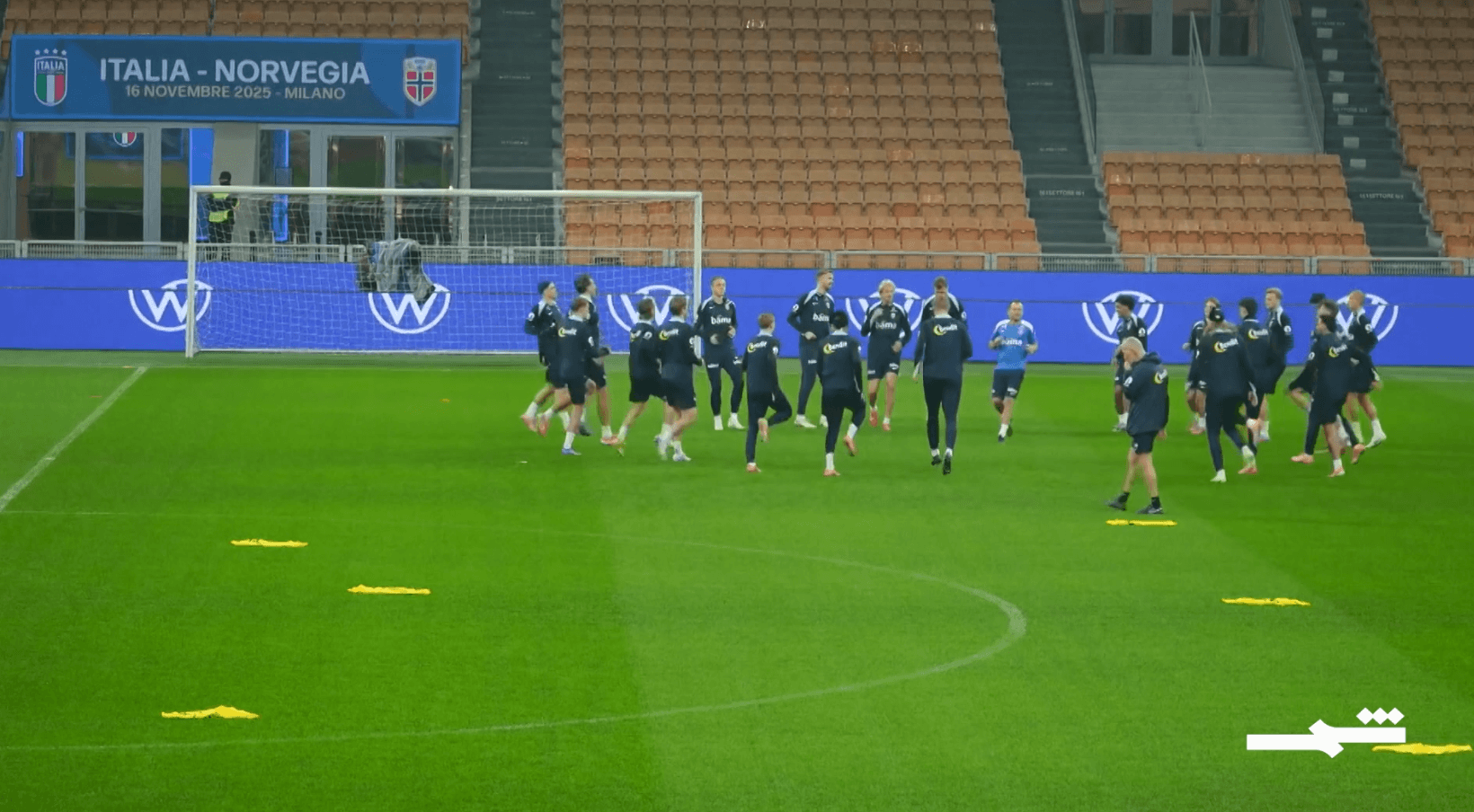 إيطاليا تتشبث ببصيص أمل للتأهل المباشر أمام النرويج