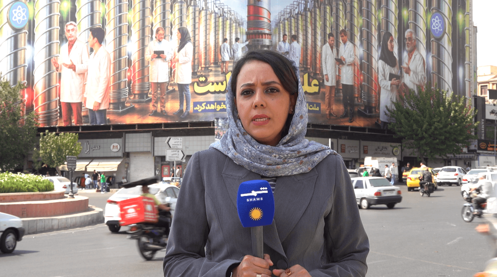 طهران بين التهديد والدبلوماسية في مواجهة الترويكا الأوروبية